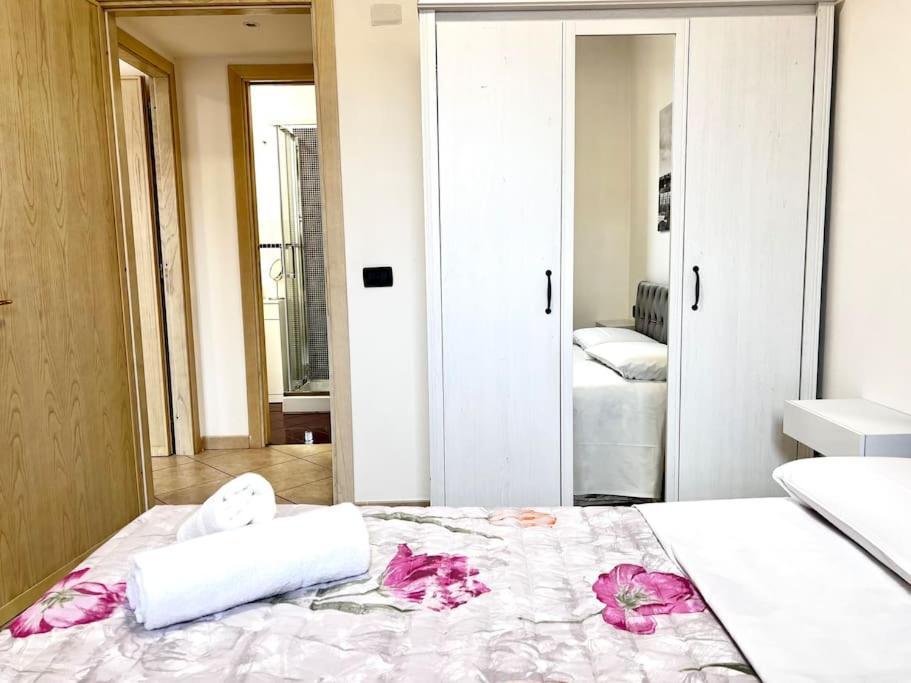 Comfyspot Apartment Rosia Exterior photo