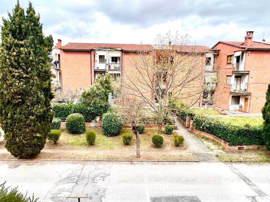 Comfyspot Apartment Rosia Exterior photo