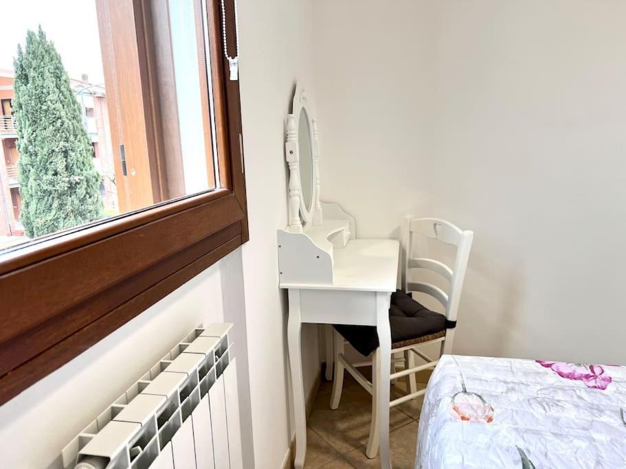 Comfyspot Apartment Rosia Exterior photo