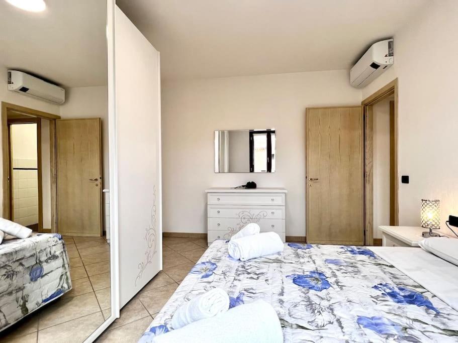 Comfyspot Apartment Rosia Exterior photo