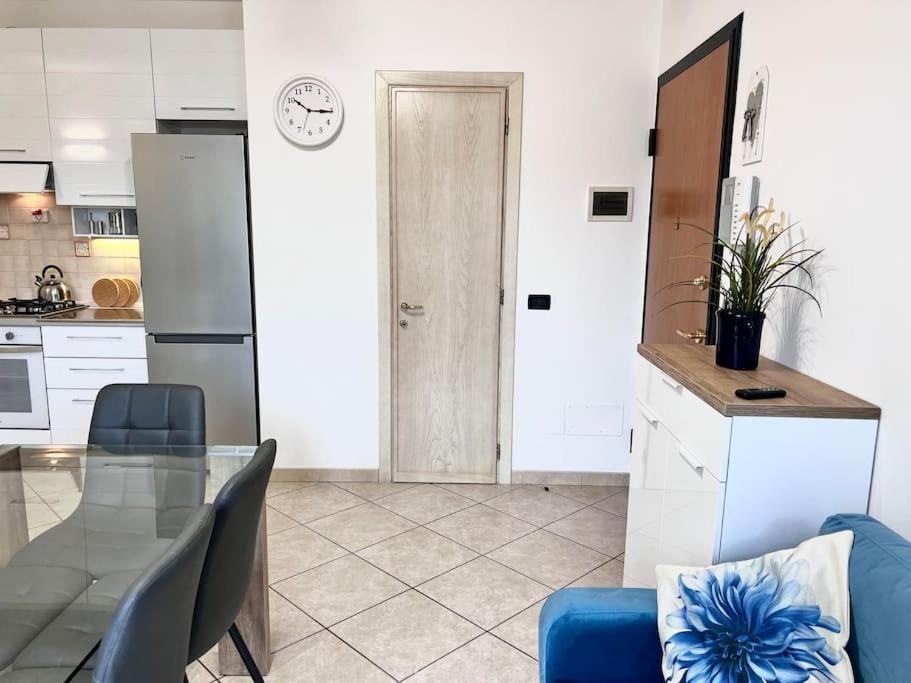 Comfyspot Apartment Rosia Exterior photo